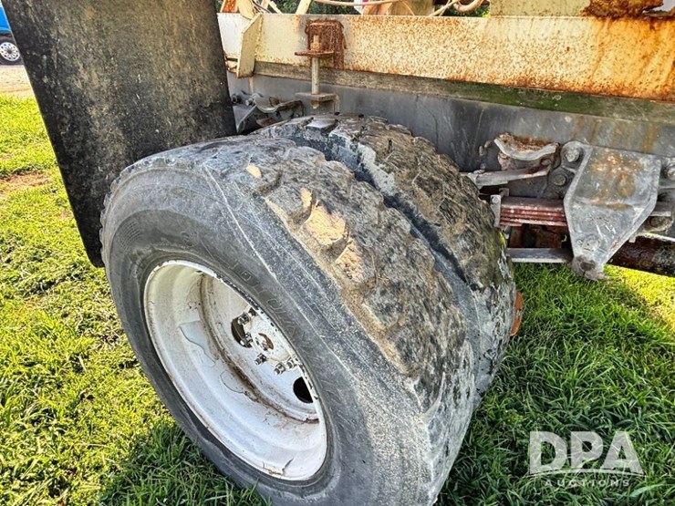2000-sterling-dry-tender-truck-(gp11245,-unit-123831)-image-50