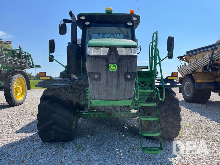2019-john-deere-f4365-image-3
