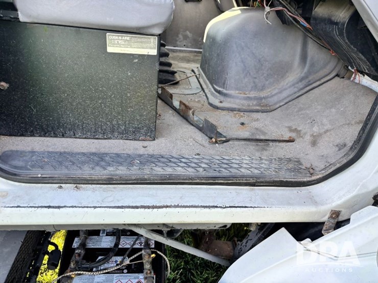 2000-sterling-dry-tender-truck-(gp11245,-unit-123831)-image-80