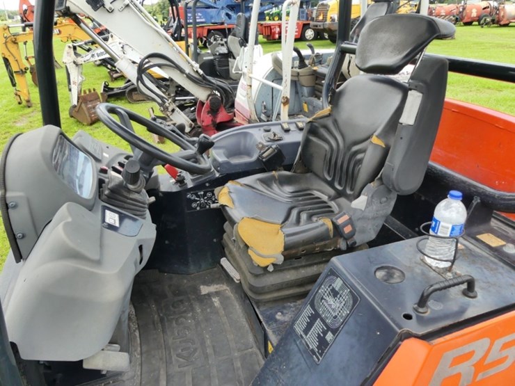 kubota-r530-image-10