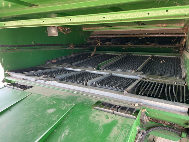 2002-john-deere-9550-image-36