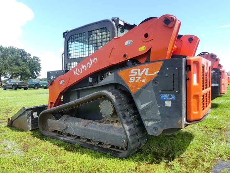 kubota-svl97-2-image-4