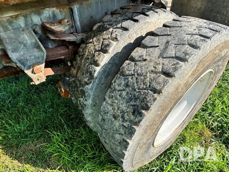 2000-sterling-dry-tender-truck-(gp11245,-unit-123831)-image-39