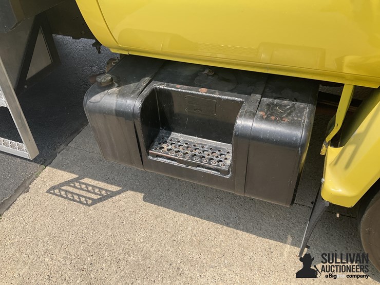 1984-chevrolet-c70-image-14