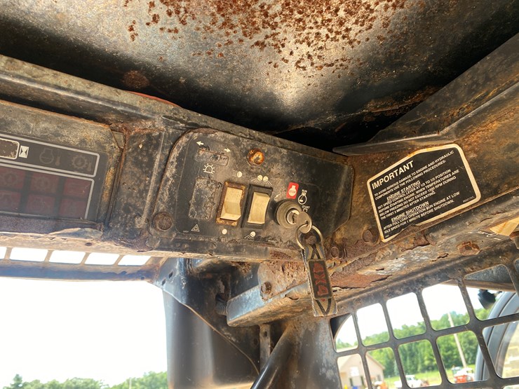 1998-new-holland-lx665-turbo-image-11