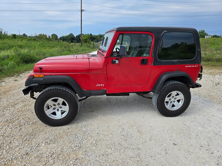 1994-jeep-wrangler-image-7