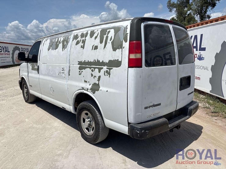 2003-chevrolet-express-1500-image-4