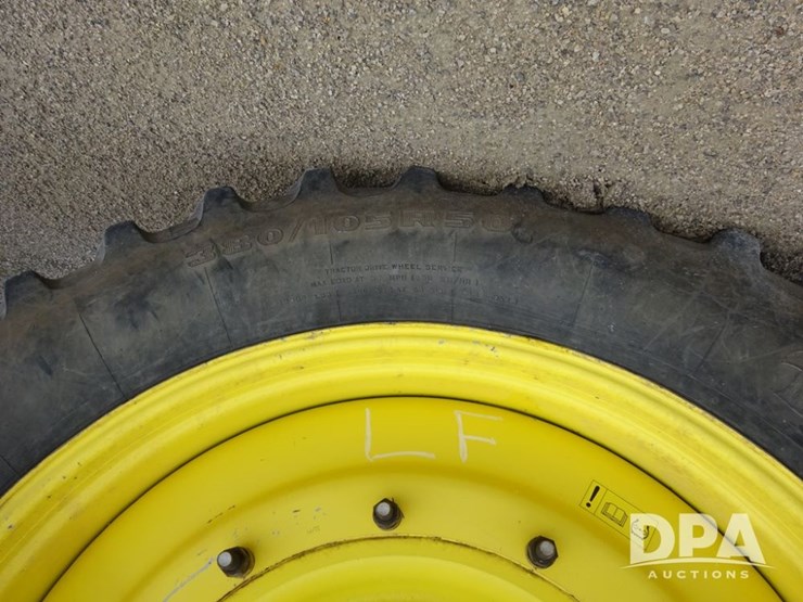 2016-john-deere-r4045-image-45