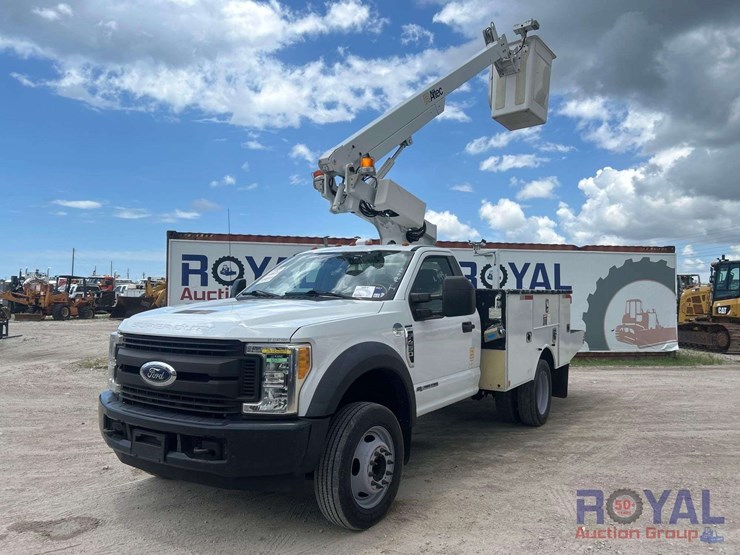 2017-ford-f450-image-1
