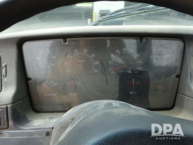 1999-cummins-m11-image-74