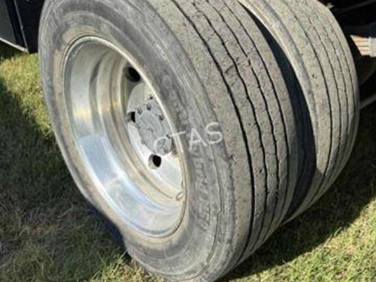 2019-ford-f550-image-15