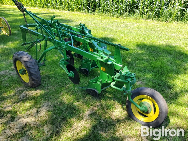 john-deere-555-image-7
