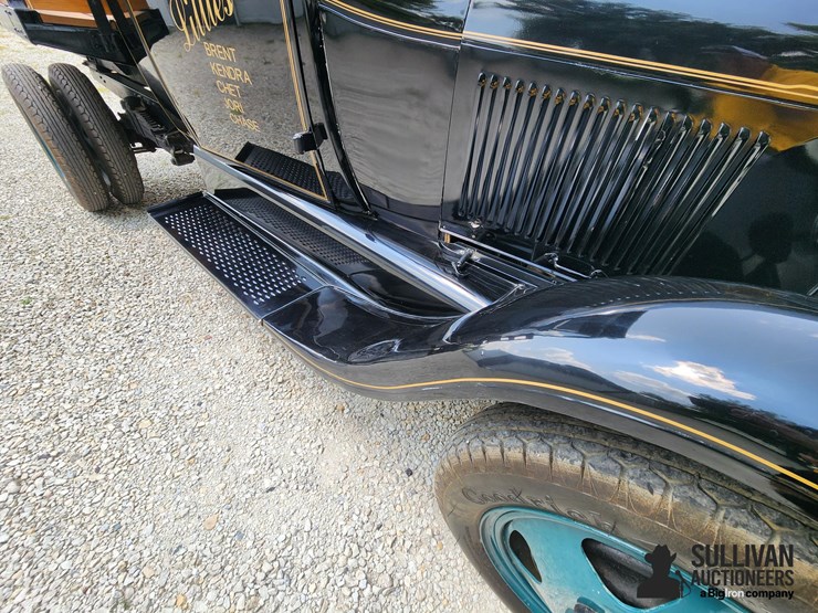 1929-ford-aa-stake-bed-truck-image-15