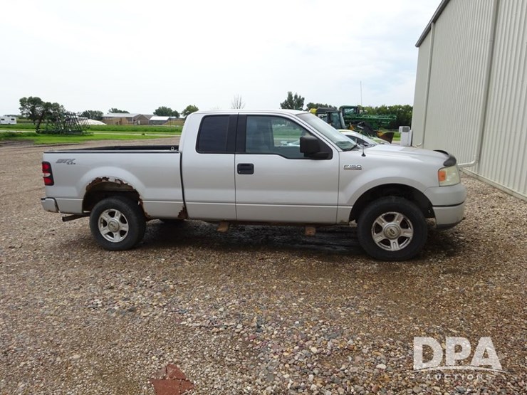 2004-ford-f150-image-8