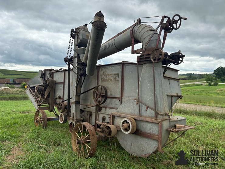 mccormick-deering-no-22-s150d-threshing-machine-image-7
