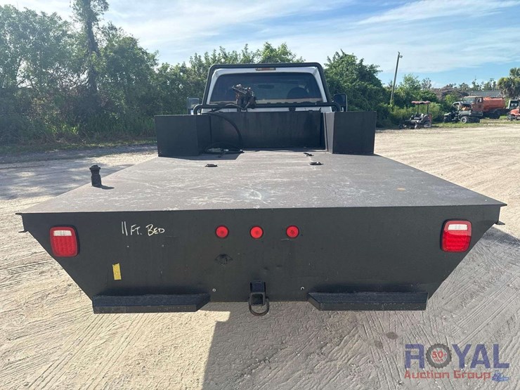 2009-ford-f550-image-18