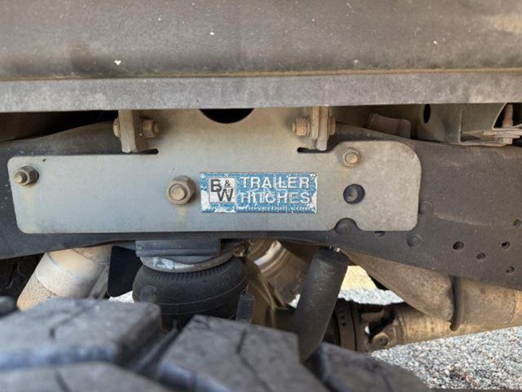 2012-ford-f250-king-ranch-image-15