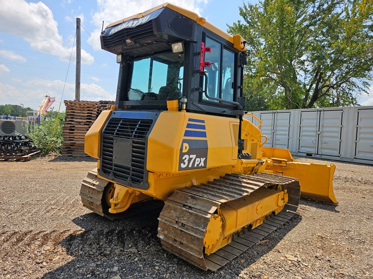 2018-komatsu-d37px-23-image-14