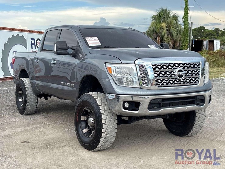 2018-nissan-titan-image-2