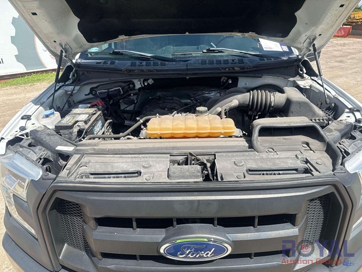 2016-ford-f150-image-8