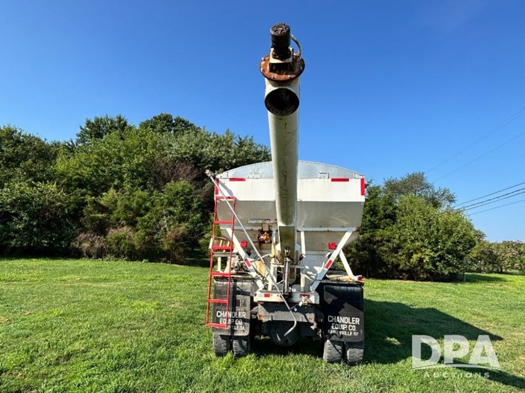 2000-sterling-dry-tender-truck-(gp11245,-unit-123831)-image-12