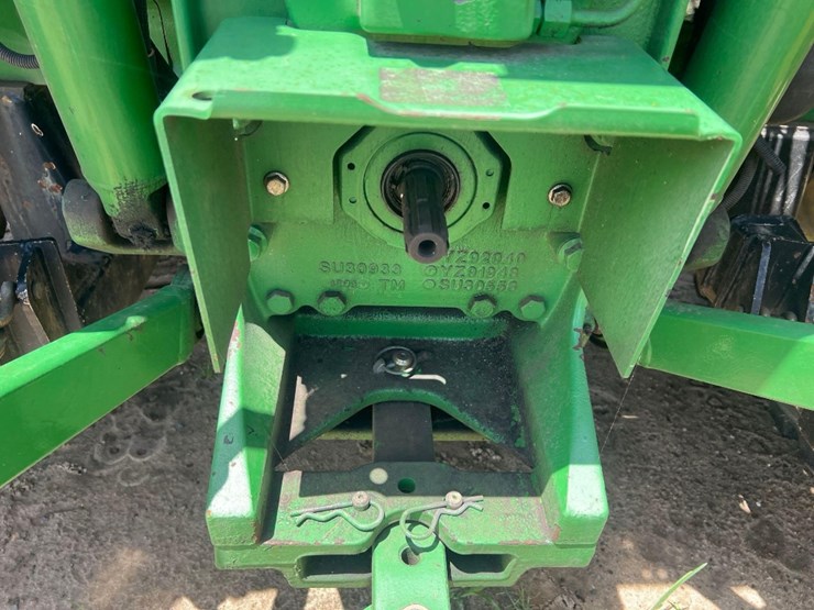 john-deere-6105d-image-14