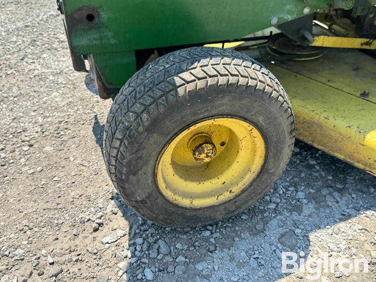 john-deere-140-image-12