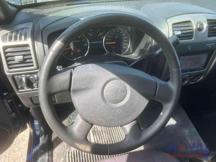 2012-chevrolet-colorado-image-11