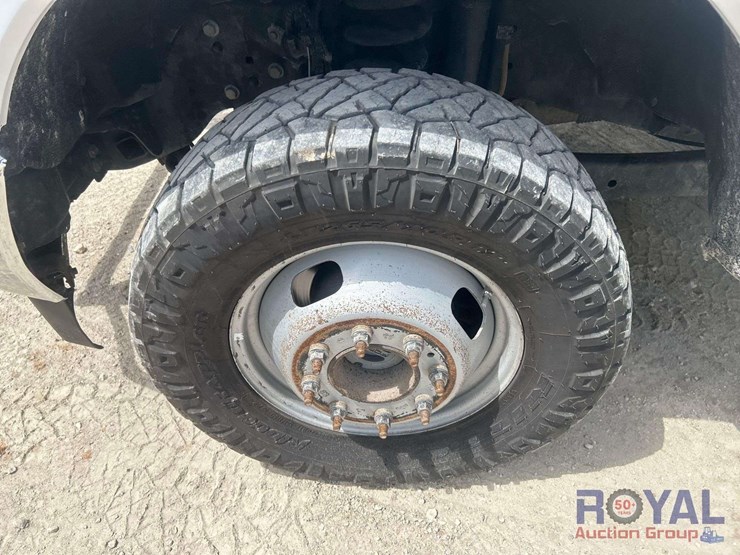 2019-ford-f350-image-18