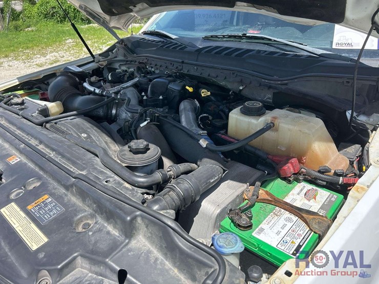 2017-ford-f550-image-9