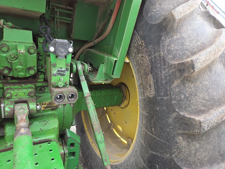 john-deere-4430-image-28