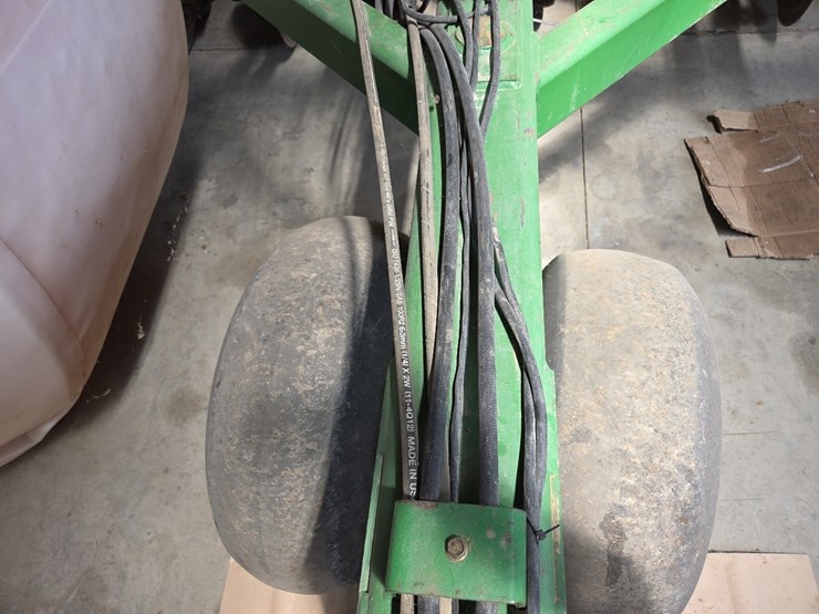 john-deere-750-image-27