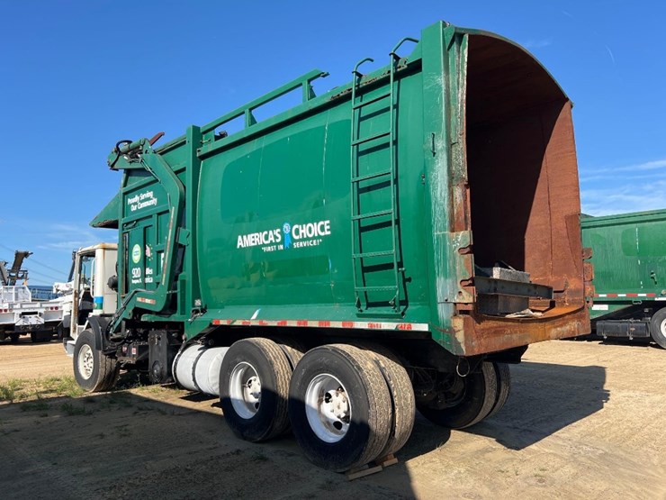 2009-mack-mru613-image-2