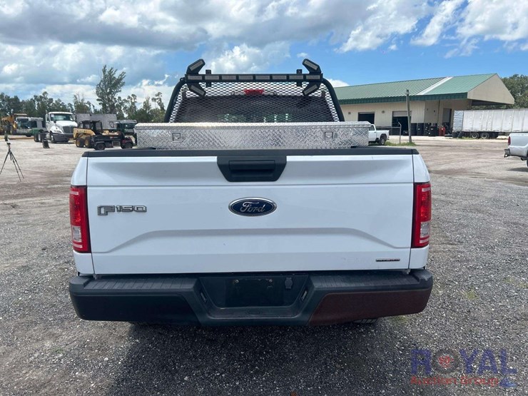 2016-ford-f150-image-25