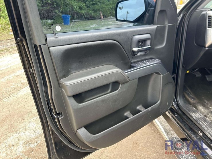 2017-chevrolet-silverado-1500-image-15
