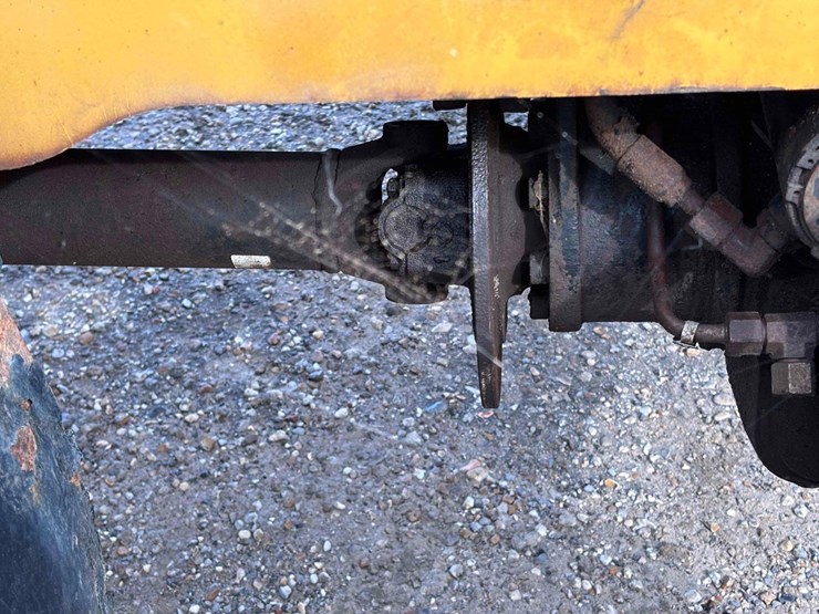 caterpillar-th407c-image-69