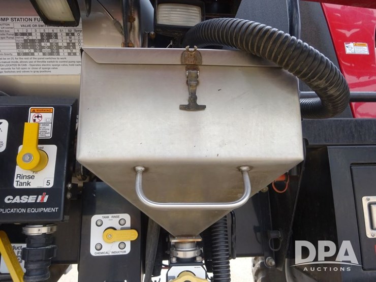 2015-case-ih-patriot-4440-image-85