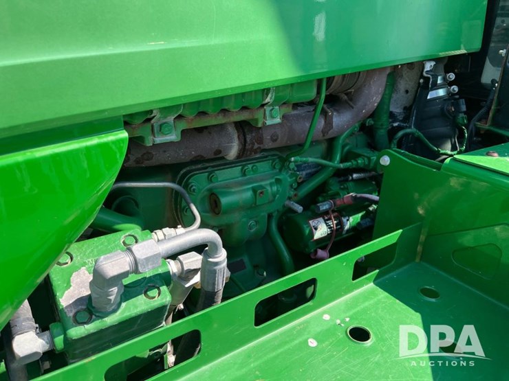 2019-john-deere-f4365-image-63