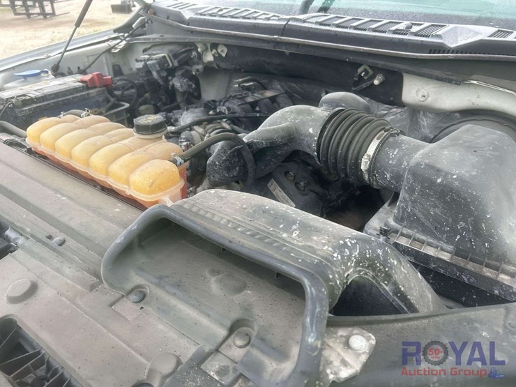 2016-ford-f150-image-13