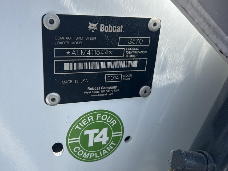 2014-bobcat-s570-image-14