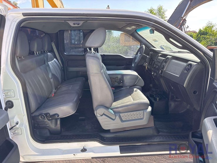 2011-ford-f150-image-25