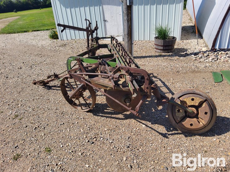 john-deere-5-image-9