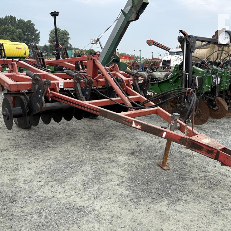 BUSH HOG 1560