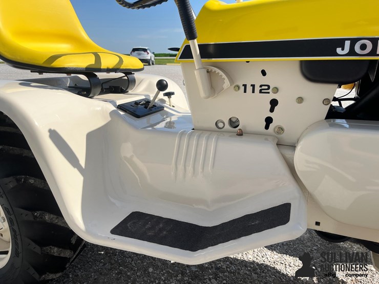 1970-john-deere-112-image-12