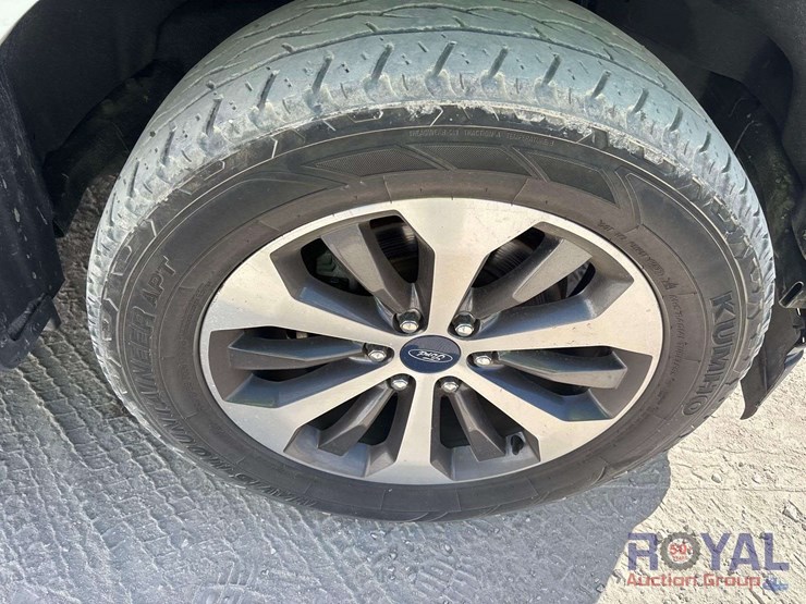 2020-ford-f150-image-22
