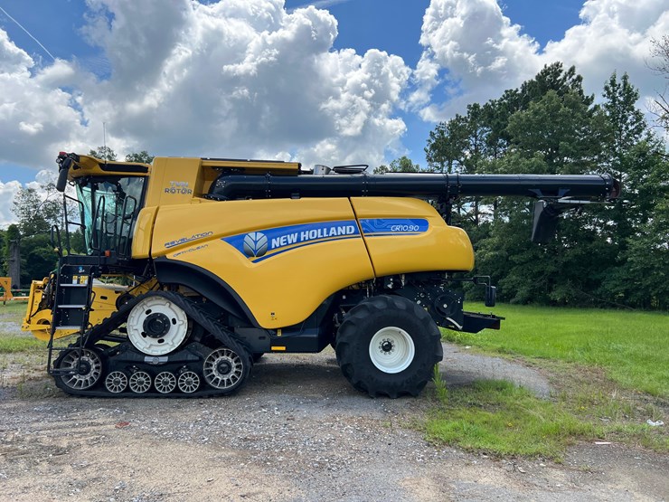 2023-new-holland-cr10.90-image-8