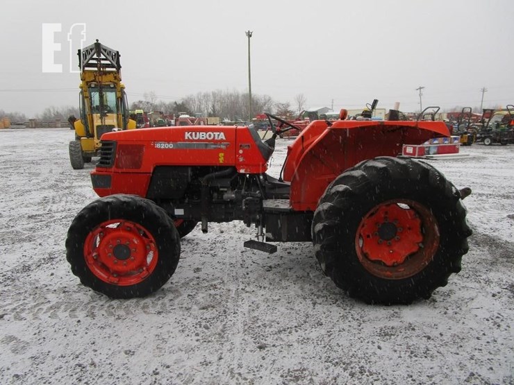 kubota-m8200-image-1