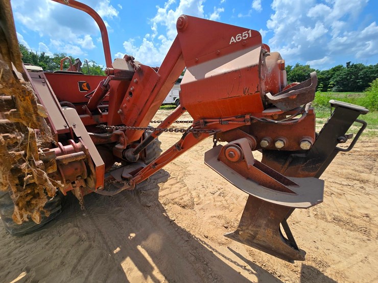 ditch-witch-6510-image-10