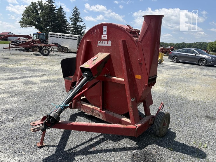 2002-case-ih-600-image-1