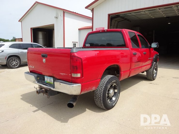 2004-dodge-ram-2500-image-23